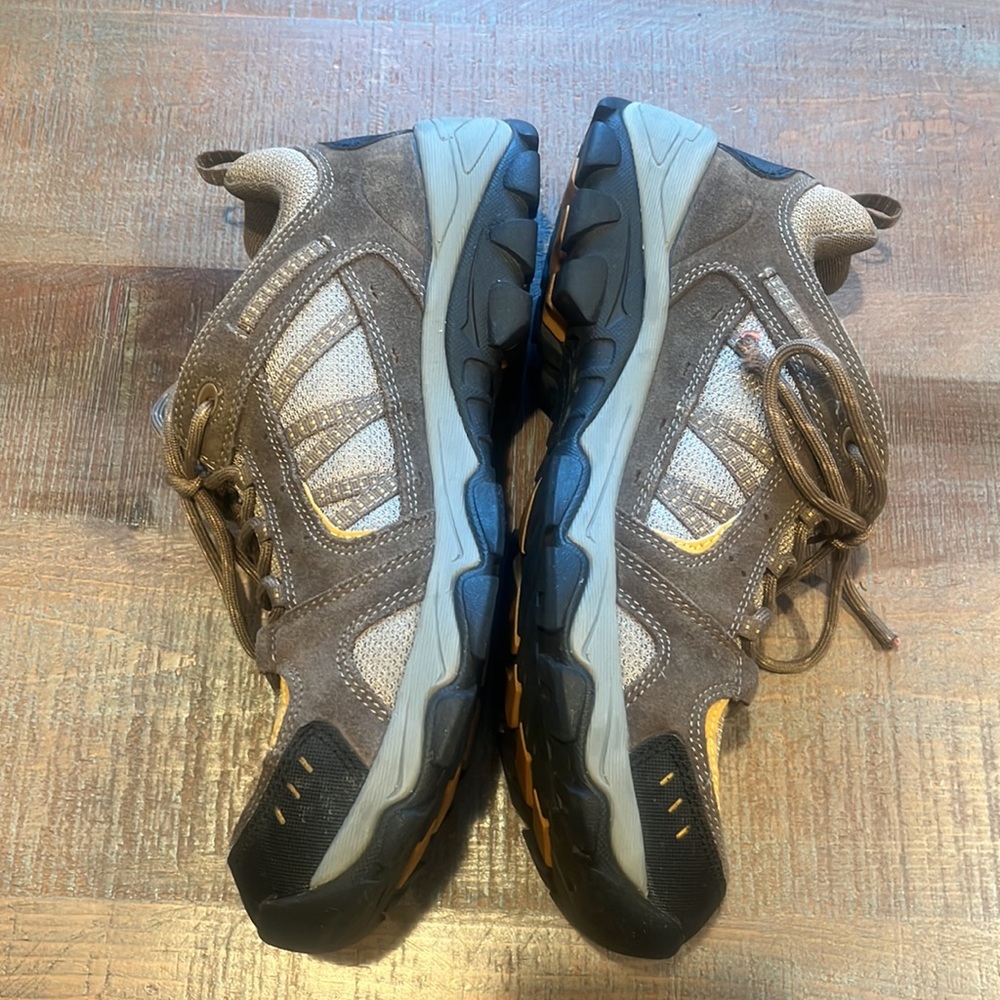 Trail Guide Trail Shoes - Picture 4 of 8
